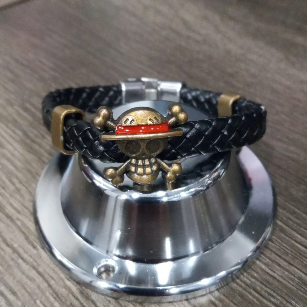 One Piece Anime Bracelet Luffy Skeleton Straw Hat Pirate Braided Wristband - Picture 4 of 8